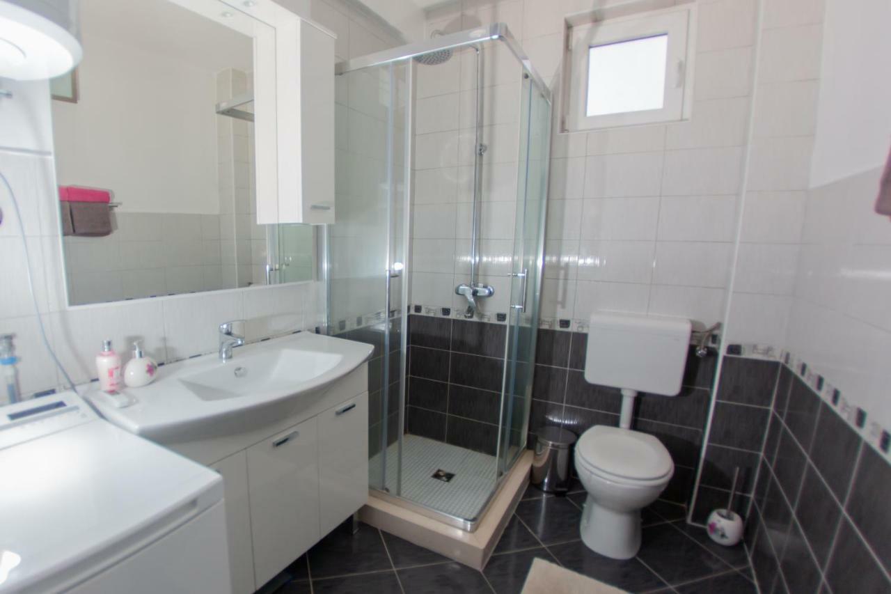Apartmani Sunset Rogotin Εξωτερικό φωτογραφία